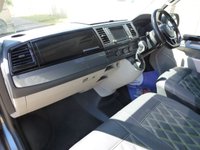 USED 2019 69 VOLKSWAGEN TRANSPORTER 2.0 TDI T32 Highline Kombi Double Cab 5dr Diesel DSG FWD LWB Euro 6 (s/s) (150 ps) www.suffolkcarcentre.co.uk - Located at Reydon