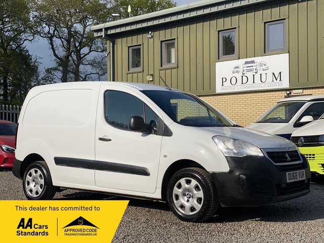 View our PEUGEOT PARTNER