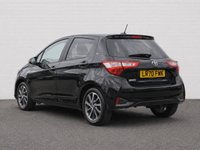 USED 2020 70 TOYOTA YARIS 1.5 VVT-i Y20 Bi-tone Hatchback 5dr Petrol Manual Euro 6 (111 ps) Parking camera Apple CarPlay