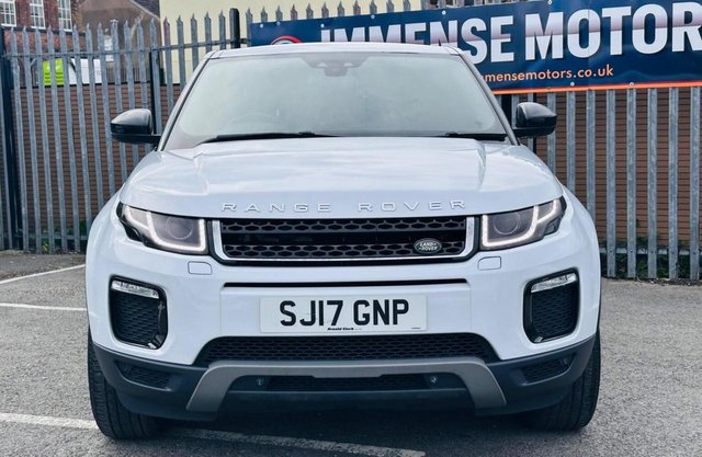 View our LAND ROVER RANGE ROVER EVOQUE