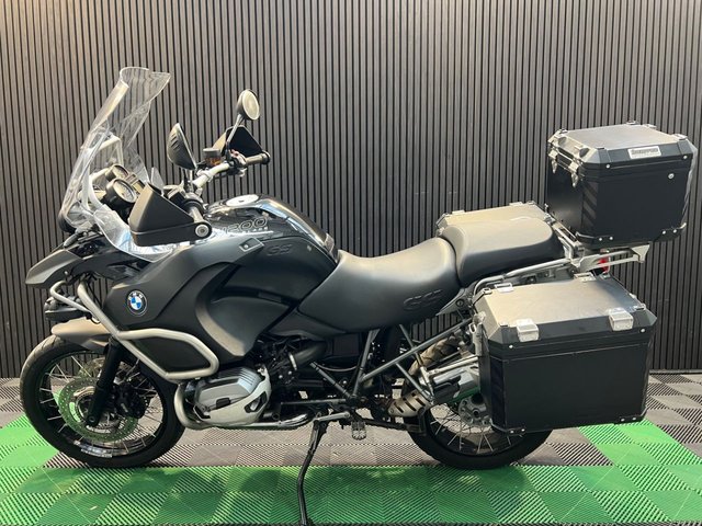 View our BMW R 1200 GS ADVENTURE