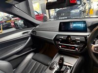 USED 2019 19 BMW 5 SERIES 2.0 520d M Sport Saloon 4dr Diesel Auto xDrive Euro 6 (s/s) (190 ps) ++ 4WD + HEATED SEATS ++