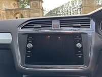 USED 2017 67 VOLKSWAGEN TIGUAN 2.0 TDI SE Navigation 4Motion Euro 6 (s/s) 5dr 
