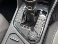 USED 2017 67 VOLKSWAGEN TIGUAN 2.0 TDI SE Navigation 4Motion Euro 6 (s/s) 5dr 