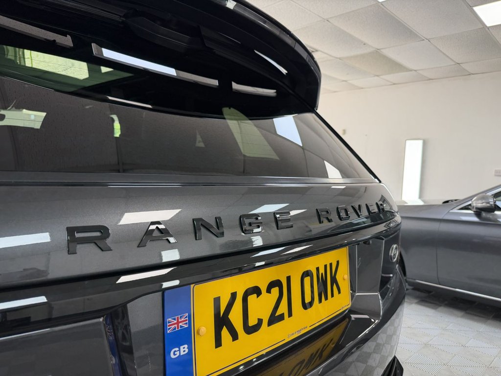 USED 2021 21 LAND ROVER RANGE ROVER SPORT 3.0 D300 MHEV HSE Dynamic Black SUV 5dr Diesel Auto 4WD Euro 6 (s/s) (300 ps) 