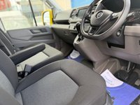USED 2021 21 VOLKSWAGEN CRAFTER 2.0 TDI CR35 Trendline Panel Van 5dr Diesel Automatic FWD MWB Euro 6 (s/s) (140 ps) A/C-sensors-dab-racking-2 keys