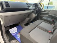 USED 2021 21 VOLKSWAGEN CRAFTER 2.0 TDI CR35 Trendline Panel Van 5dr Diesel Automatic FWD MWB Euro 6 (s/s) (140 ps) A/C-sensors-dab-racking-2 keys