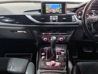 USED 2017 17 AUDI A6 AVANT 2.0 TDI ultra Black Edition Estate 5dr Diesel S Tronic Euro 6 (s/s) (190 ps) 
