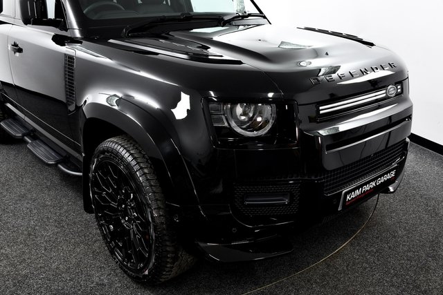 USED 2025 25 LAND ROVER DEFENDER 110 3.0 D250 MHEV X-Dynamic SE SUV 5dr Diesel Auto 4WD Euro 6 (s/s) (250 ps) &pound;15k Extras | Bespoke | 1 Off
