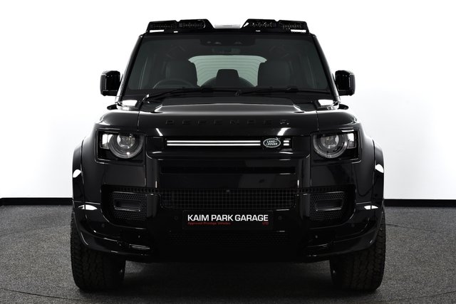 USED 2025 25 LAND ROVER DEFENDER 110 3.0 D250 MHEV X-Dynamic SE SUV 5dr Diesel Auto 4WD Euro 6 (s/s) (250 ps) &pound;15k Extras | Bespoke | 1 Off