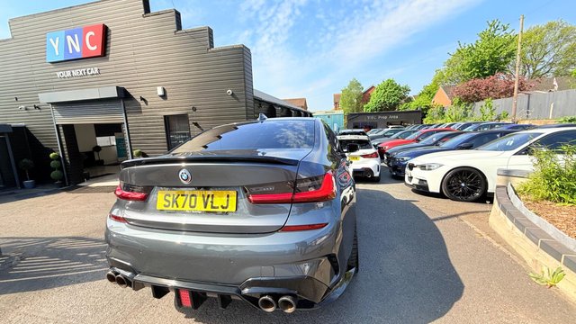 View our BMW 3 SERIES