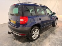 USED 2013 13 SKODA YETI 1.2 TSI SE SUV 5dr Petrol DSG Euro 5 (105 ps) DSG AUTO-LOW MILES-TOWBAR-REAR PARKING SENSORS-CLIMATE CONTROL-PRIVACY GLASS