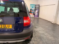 USED 2013 13 SKODA YETI 1.2 TSI SE SUV 5dr Petrol DSG Euro 5 (105 ps) DSG AUTO-LOW MILES-TOWBAR-REAR PARKING SENSORS-CLIMATE CONTROL-PRIVACY GLASS