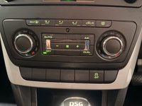 USED 2013 13 SKODA YETI 1.2 TSI SE SUV 5dr Petrol DSG Euro 5 (105 ps) DSG AUTO-LOW MILES-TOWBAR-REAR PARKING SENSORS-CLIMATE CONTROL-PRIVACY GLASS