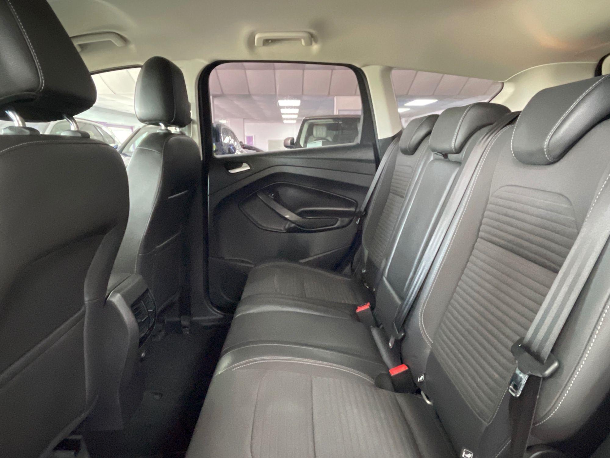 USED 2017 17 FORD KUGA 2.0 TDCi Titanium SUV 5dr Diesel Manual AWD Euro 6 (s/s) (180 ps) 