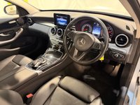 USED 2016 16 MERCEDES-BENZ C-CLASS 2.0 C200 SE Saloon 4dr Petrol 7G-Tronic+ Euro 6 (s/s) (184 ps) 8 MERCEDES SERVICES-SAT NAV-A/C-PARK SENSOR + CAMERA-HEATED LEATHER