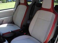 USED 2013 63 VOLKSWAGEN UP! 1.0 High up! Hatchback 3dr Petrol Manual Euro 5 (75 ps) www.suffolkcarcentre.co.uk - Located at Ilketshall