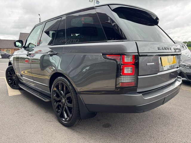 View our LAND ROVER RANGE ROVER