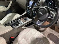 USED 2017 67 JAGUAR F-PACE 2.0 P250i Portfolio SUV 5dr Petrol Auto AWD Euro 6 (s/s) (250 ps) 
