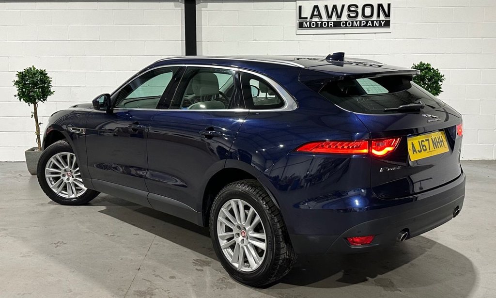 USED 2017 67 JAGUAR F-PACE 2.0 P250i Portfolio SUV 5dr Petrol Auto AWD Euro 6 (s/s) (250 ps) 