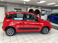 USED 2019 68 FIAT PANDA 1.2 Lounge Hatchback 5dr Petrol Manual Euro 6 (s/s) (69 bhp) TANGO RED / BLACK AND GREY CLOTH TRIM / AIRCON / ELECTRIC FRONT WINDOWS / ELECTRIC MIRRORS / BLUETOOTH / SMARTPHONE HOLDER / USB / FM AM TUNER / REMOTE LOCKING / REAR WASH WIPE / FLOOR MATS / 15" ALLOY WHEELS / SERVICE HISTORY / FRESH MOT
