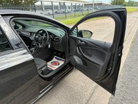 USED 2019 69 VAUXHALL ASTRA 1.4i Turbo SRi VX Line Nav Hatchback 5dr Petrol Manual Euro 6 (s/s) (150 ps) 3 STAMP SERVICE HISTORY* SAT NAV* CRUISE CONTROL* LANE / COLLISION ASSIST* 6 SPEED* AUTO START / STOP* TRACTION CONTROL* AIR CON* BLUETOOTH PHONE AND AUDIO* DAB* USB* APPLE CARPLAY* ANDROID AUTO