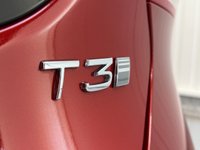 USED 2018 68 VOLVO V40 1.5 T3 GPF Inscription Hatchback 5dr Petrol Automatic 152 bhp 