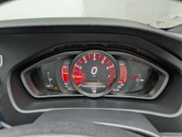 USED 2019 19 VOLVO V40 2.0 V40 R-Design Edition T2 5dr CLICK+COLLECT / HOME DELIVERY