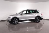 USED 2017 17 VOLKSWAGEN TIGUAN 2.0 TDI SE SUV 5dr Diesel DSG Euro 6 (s/s) (150 ps) 5 DOCUMENTED SERVICES I AUTOMATIC