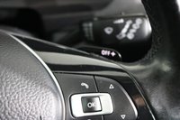 USED 2017 17 VOLKSWAGEN TIGUAN 2.0 TDI SE SUV 5dr Diesel DSG Euro 6 (s/s) (150 ps) 5 DOCUMENTED SERVICES I AUTOMATIC