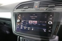 USED 2017 17 VOLKSWAGEN TIGUAN 2.0 TDI SE SUV 5dr Diesel DSG Euro 6 (s/s) (150 ps) 5 DOCUMENTED SERVICES I AUTOMATIC