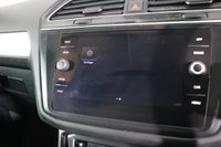 USED 2017 17 VOLKSWAGEN TIGUAN 2.0 TDI SE SUV 5dr Diesel DSG Euro 6 (s/s) (150 ps) 5 DOCUMENTED SERVICES I AUTOMATIC