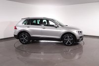 USED 2017 17 VOLKSWAGEN TIGUAN 2.0 TDI SE SUV 5dr Diesel DSG Euro 6 (s/s) (150 ps) 5 DOCUMENTED SERVICES I AUTOMATIC