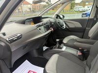 USED 2018 68 CITROEN GRAND C4 SPACETOURER 1.2 PureTech GPF Flair MPV 5dr Petrol Manual Euro 6 (s/s) (130 ps) 2 OWNERS FROM NEW* 4 STAMP CITROEN SERVICE HISTORY* 7 SEATER* SAT NAV* PANORAMIC ROOF* PARKING SENSORS* REVERSING CAMERA* PARK ASSIST* CRUISE CONTROL*  AUTO START / STOP* TRACTION CONTROL