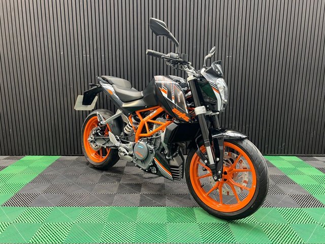 View our KTM 390 DUKE