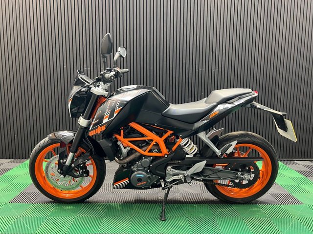 View our KTM 390 DUKE