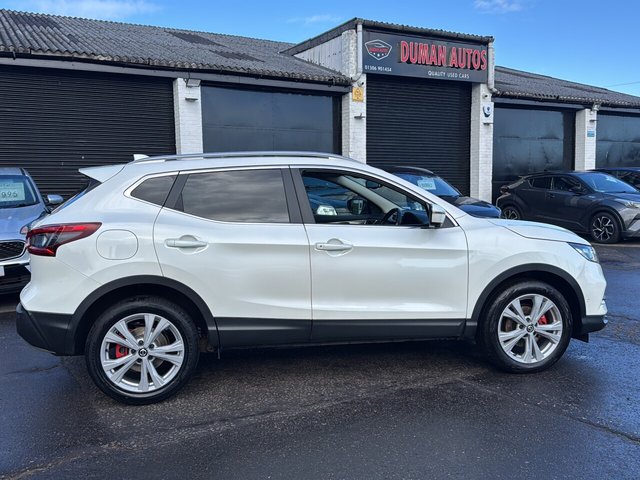 View our Nissan Qashqai 1.5 dCi N-Connecta SUV 5dr Diesel DCT Auto Euro 6 (s/s) (115 ps)