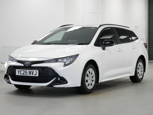 View our Toyota Corolla 1.8 VVT-H 140 BHP COMMERCIAL HYBRID AUTOMATIC 