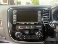 USED 2014 14 MITSUBISHI OUTLANDER 2.2 DI-D GX4 SUV 5dr Diesel Auto 4WD Euro 5 (s/s) (150 ps) LOVELY 7 SEATER AUTOMATIC