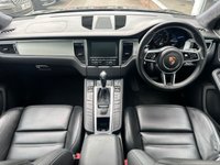 USED 2014 14 PORSCHE MACAN 3.6T V6 Turbo SUV 5dr Petrol PDK 4WD Euro 6 (s/s) (400 ps) A FINE EXAMPLE IN EVERY ASPECT