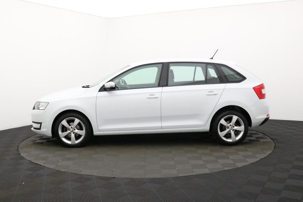 USED 2017 17 SKODA RAPID SPACEBACK 1.2 TSI SE Tech Hatchback 5dr Petrol DSG Euro 6 (s/s) (90 ps) Car Play, Sat Nav, Cruise