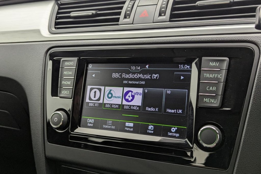 USED 2017 17 SKODA RAPID SPACEBACK 1.2 TSI SE Tech Hatchback 5dr Petrol DSG Euro 6 (s/s) (90 ps) Car Play, Sat Nav, Cruise