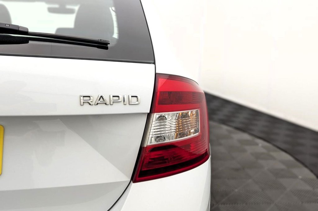 USED 2017 17 SKODA RAPID SPACEBACK 1.2 TSI SE Tech Hatchback 5dr Petrol DSG Euro 6 (s/s) (90 ps) Car Play, Sat Nav, Cruise