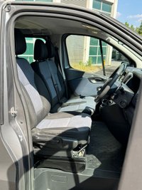 USED 2018 68 VAUXHALL VIVARO 1.6 CDTi 2900 Combi Van Double Cab 5dr Diesel Manual L2 H1 Euro 6 (s/s) (9 Seat) (120 ps) 