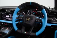 USED 2025 25 LAMBORGHINI URUS 4.0 V8 BiTurbo SE 