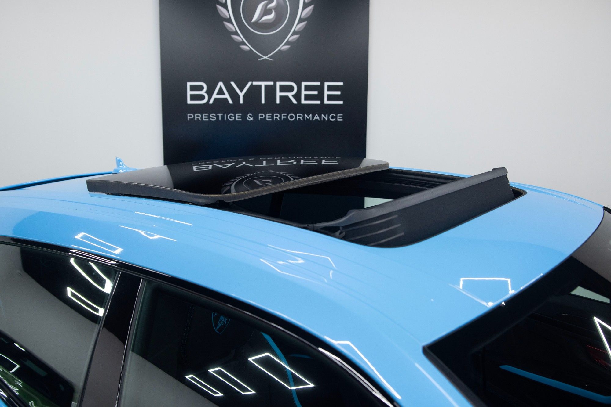 USED 2025 25 LAMBORGHINI URUS 4.0 V8 BiTurbo SE 
