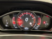 USED 2017 67 VOLVO V40 2.0 T2 R-Design Hatchback 5dr Petrol Manual Euro 6 (s/s) (122 ps) Sat Nav
