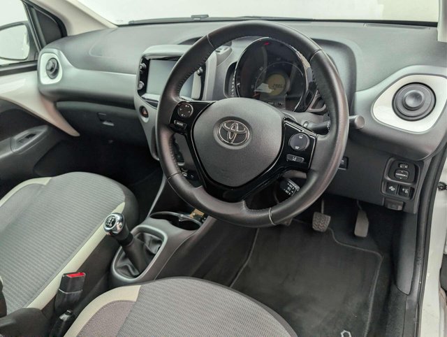 USED 2021 21 TOYOTA AYGO 1.0 Aygo X-Trend TSS VVT-i 5dr CLICK+COLLECT / HOME DELIVERY