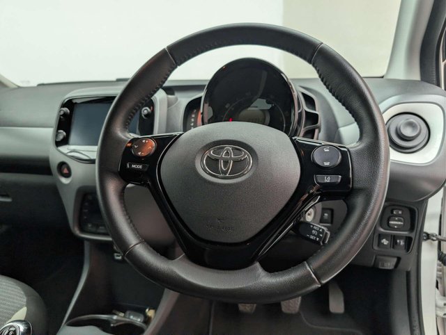 USED 2021 21 TOYOTA AYGO 1.0 Aygo X-Trend TSS VVT-i 5dr CLICK+COLLECT / HOME DELIVERY