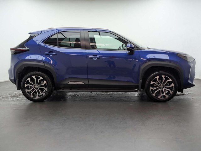 USED 2022 22 TOYOTA YARIS CROSS 1.5 Yaris Cross Design HEV Auto 5dr CLICK+COLLECT / HOME DELIVERY